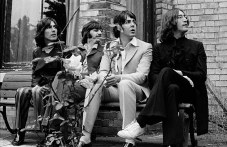 На този ден: Обявявено е официално разпадането на “Бийтълс“