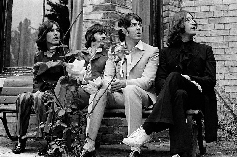 На този ден: Обявявено е официално разпадането на “Бийтълс“