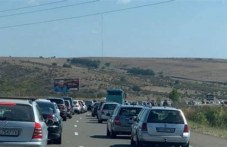 Магистралите у нас са пред инфарктен трафик - съвети на експерти за оцеляване на пътя