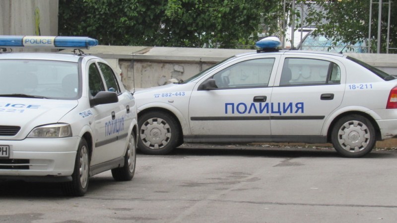 28-годишна пресрещна и ограби възрастна жена