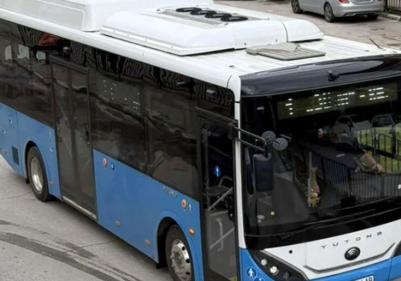 Инцидент затрудни движението по улица в Асеновград