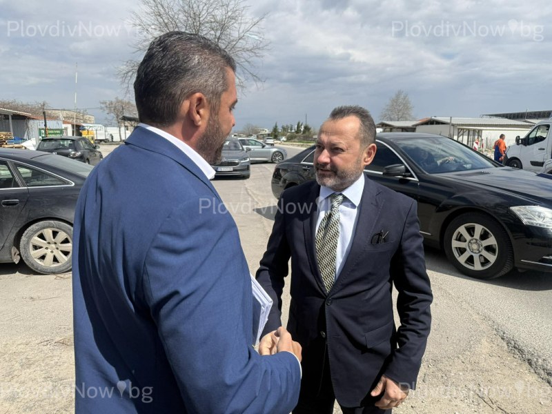 Министърът обеща отпушване на пътя за Първенец, ремонтът започна