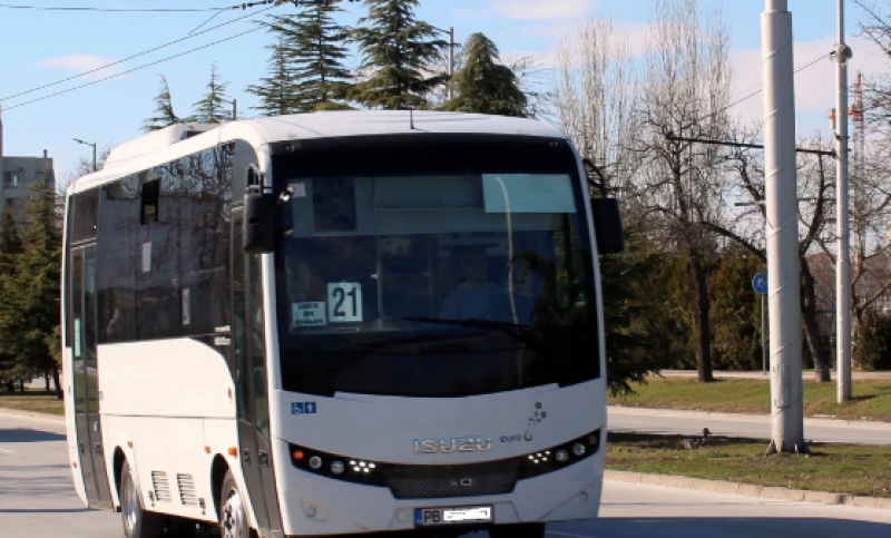 И автобус 21 ще се движи извънредно в нощта на Възкресение Христово