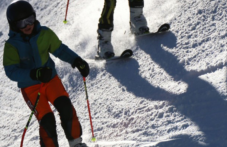 Скиори на Седемте езера на Великден