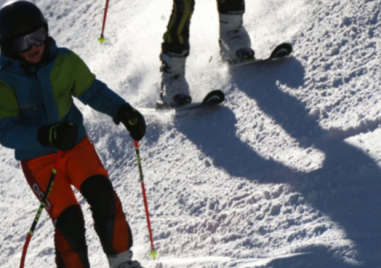 Скиори на Седемте езера на Великден