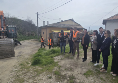 С първа копка започна ремонтът на ул. „Хан Аспарух“ в Хисаря