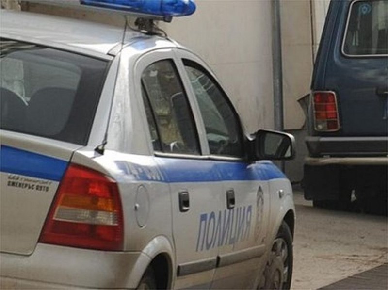 Мъж влезе да краде в двора на пловдивско училище, нападна охранителя