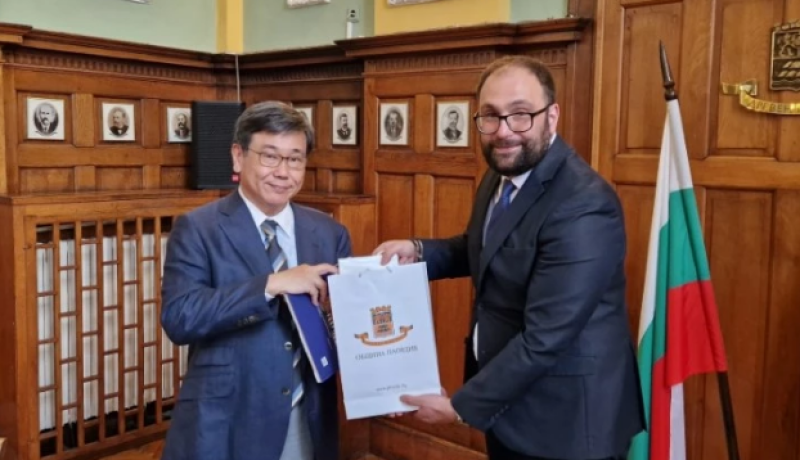 Посланикът на Япония на първа официална визита в Пловдив