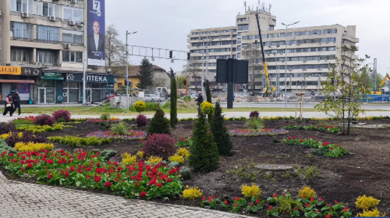 Затварят за две нощи движението по кръговото на гарата в Пловдив