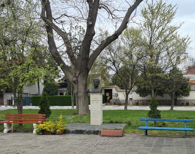 Село Бенковски почита 150-та годишнина от Априлската епопея с възстановка, пресъздадена от деца