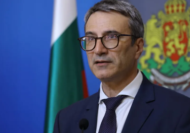 Ще останем ли без гориво - отговорът от министър Трайков