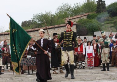 На този ден: Избухва Априлското въстание