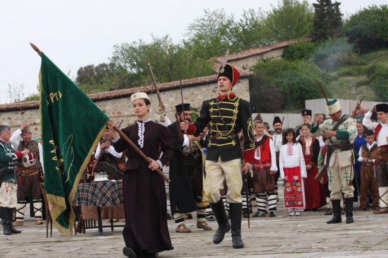 На този ден: Избухва Априлското въстание