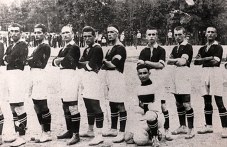 На този ден: Спечелена е първата купа в историята на българския спорт