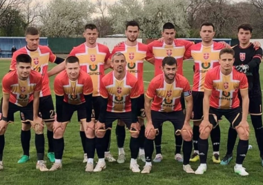 Футболист на Раковски със счупен нос в болница след мач с Асеновец