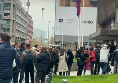 Рекордна избирателна активност на българите в Германия