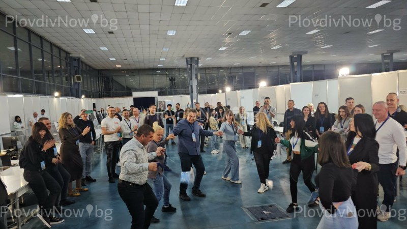 Социолози: Изборите донесоха „вълна на промяната“, но и сериозни рискове