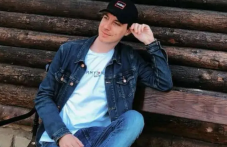 34-годишен мъж се бори с рак, търси помощ за лечение