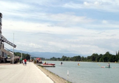 Крос с благотворителна кауза очаква пловдивчани на Гребната база