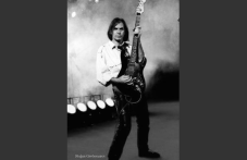 13 години без Петър Гюзелев - китаристът на “Щурците“