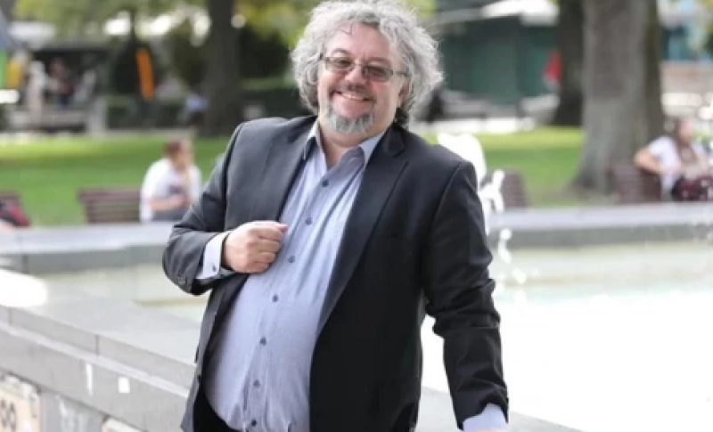 Манол Пейков отпада от парламента