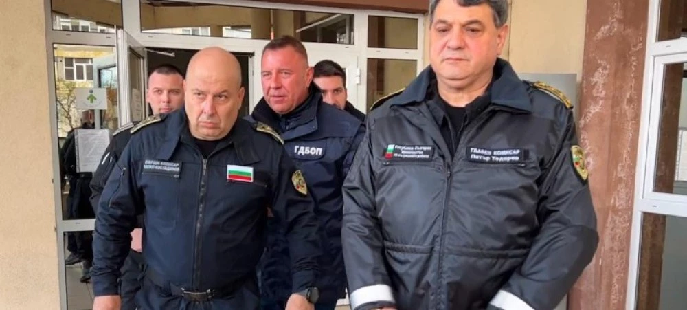 Васил Костадинов “компенсира“ кума на шурето си с началнически пост