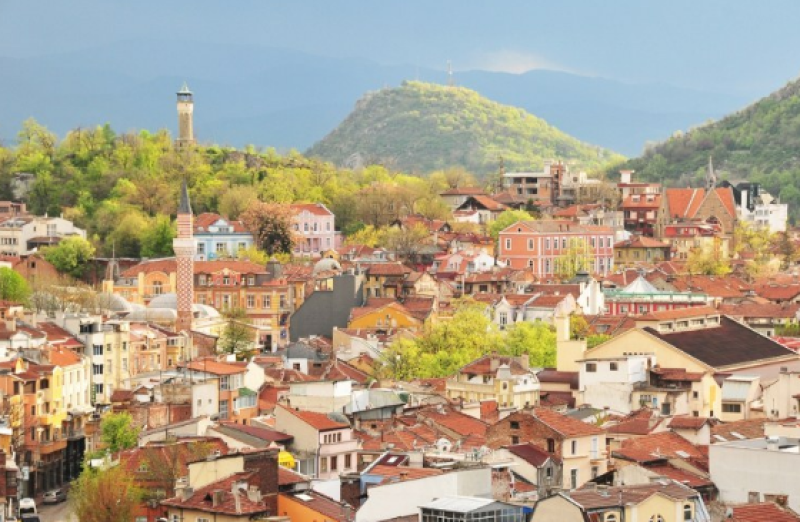 Понеделник в Пловдив - слънчев, но по-хладен