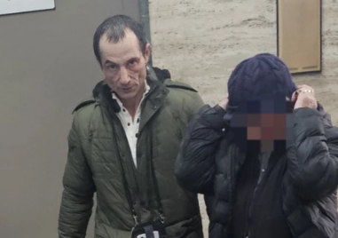 След преследване и заплахи с нож: Обвиняемият не се признава за виновен, разпитват всички свидетели