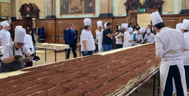 Подобриха световния рекорд за най-дълго тирамису