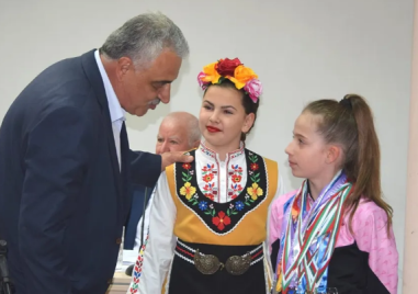 Общински съвет - Марица отличи двама млади таланти за високи постижения СНИМКИ