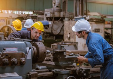 Работа в Карлово и Сопот - вижте какви места се предлагат в момента