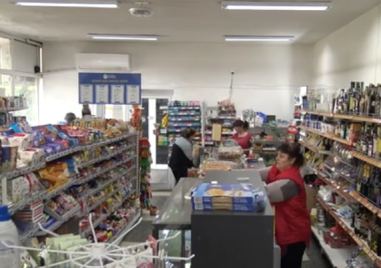 Хората в Куклен с реакция след решението за „Магазин на хората“ ВИДЕО