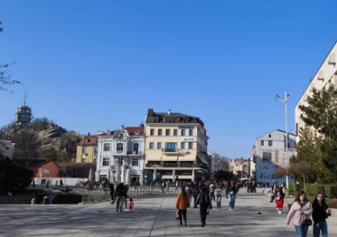 Пловдив - сред малкото области в страната, чието население продължава да расте