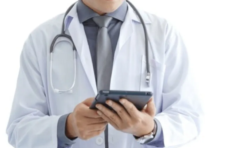 Онлайн портал ще показва всички свободни позиции за млади лекари