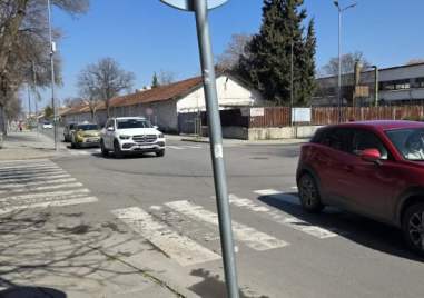 Пропадна поръчката за изграждането на светофар на опасно кръстовище в “Източник“