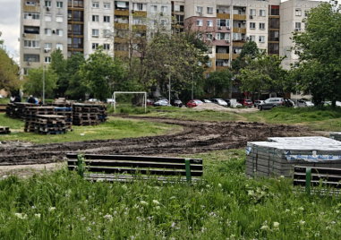 Унищожено игрище и спорно озеленяване ядосаха пловдивчани, градските власти: всичко ще е наред