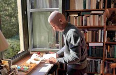 Авторът на “Черната книгa“ Свами Тиртха пристига в Пловдив за премиерата на филма “Преди изгрева“
