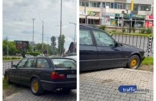 Шофьори газят тротоари и зелени площи в центъра на Пловдив, глобите не помагат СНИМКИ