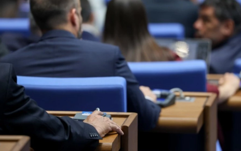 Депутатите приеха промените в Закона за защита на потребителите срещу високите цени