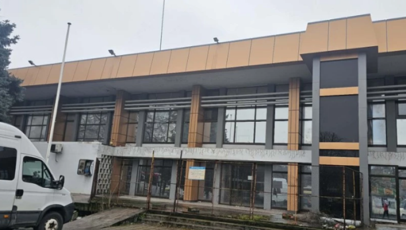 Пловдив купи време, но не и решение за автогарите – кметът начерта екшън план за „Север“
