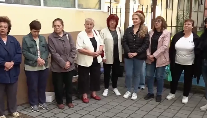 Медици протестират срещу закриването на родилен дом в Пловдив