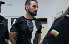Майката на малтретирания Адриян: Страх ме е от Петър!