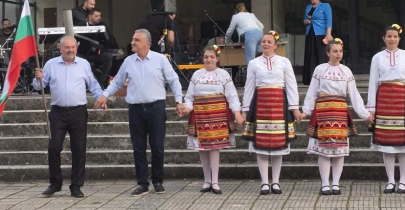 Съборите в община Марица започнаха с Васко Кръпката, рок емоции, ретро класики и фолклорна магия