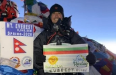 georgi-kolevichin-izkachil-everest-575.png