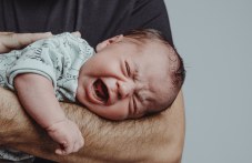 Важно за родители - полезни стратегии, когато бебето заплаче