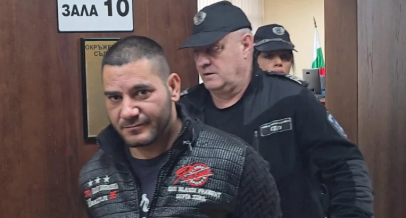 Обвиненият за въоръжен грабеж в казино в Белозем даде пълни обяснения