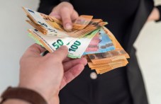 Брокер в Пловдив измамил клиенти с близо 100 000 евро
