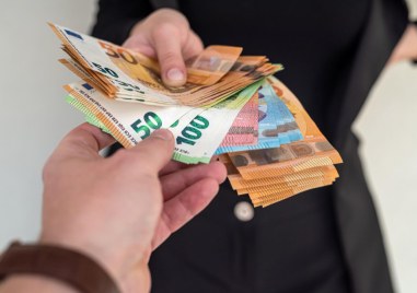 Брокер в Пловдив измамил клиенти с близо 100 000 евро