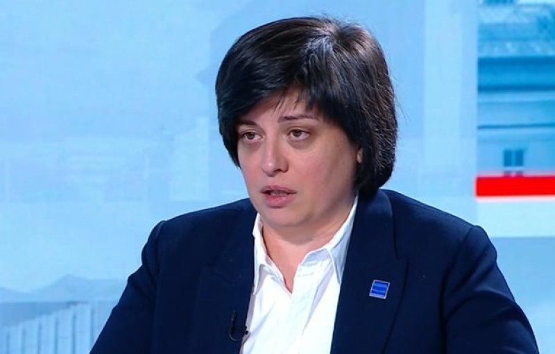 Диана Русинова: Не можем да решим проблема с тротинетките чрез пълна забрана