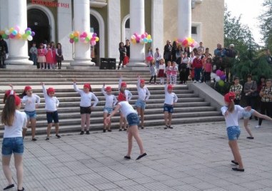 Започва безплатната детска „Шарена ваканция“ в Асеновград